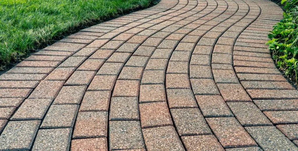 Hardscaping service